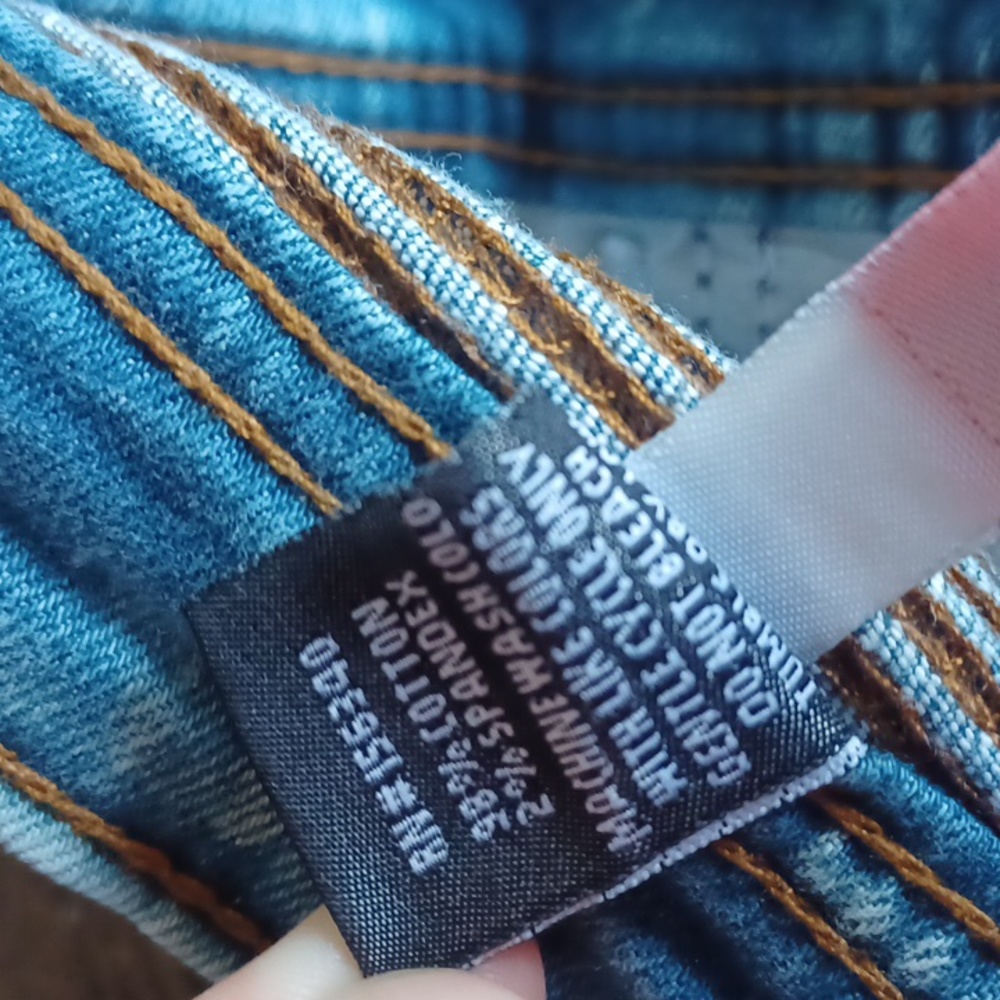 Focus Jeans - Picture 11 of 16